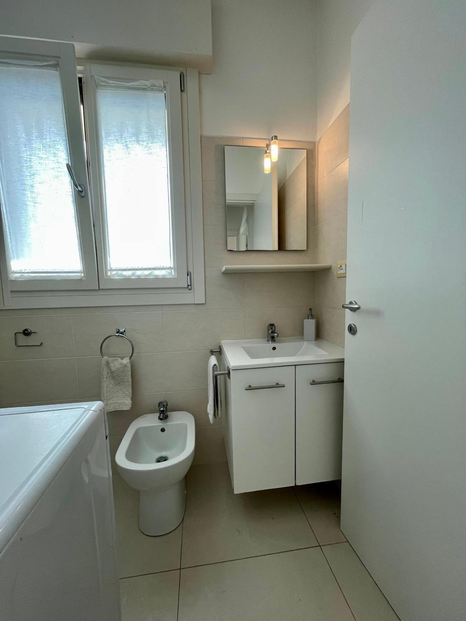 Appartamento Al Faro I Terracerelax&Parking Lignano Sabbiadoro Eksteriør billede